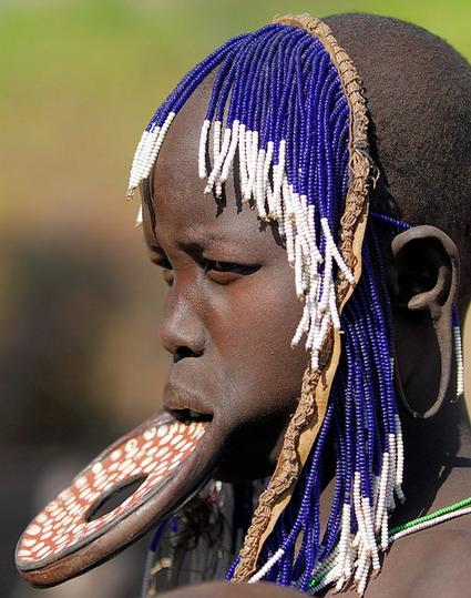 ethiopia-2dtribe-2dmurzi-2d1-resize.jpg